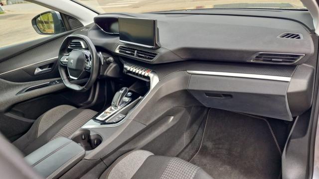 Peugeot 3008 image 9