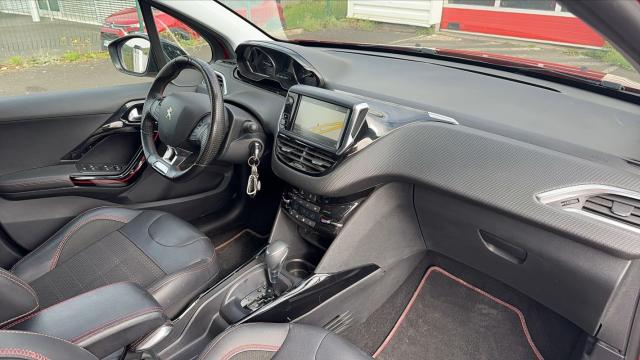 Peugeot 2008 image 4