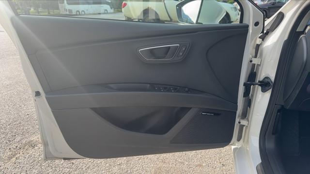Seat Leon image 7