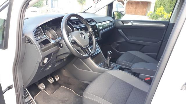 Volkswagen Touran image 8