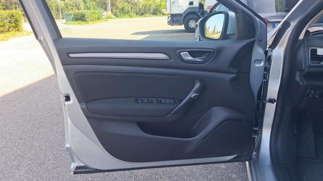 Renault Mégane image 1