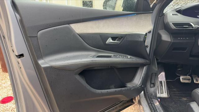 Peugeot 3008 image 4