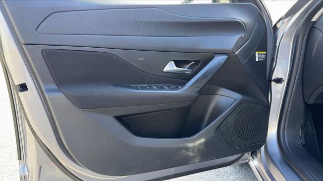 Peugeot 308 image 8