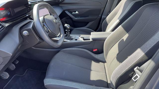 Peugeot 308 image 4