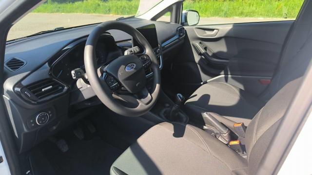 Ford Fiesta image 4