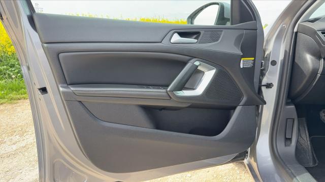 Peugeot 308 image 3