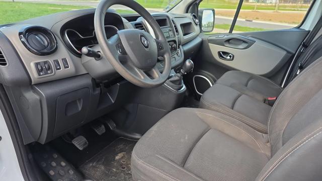 Renault Trafic image 6