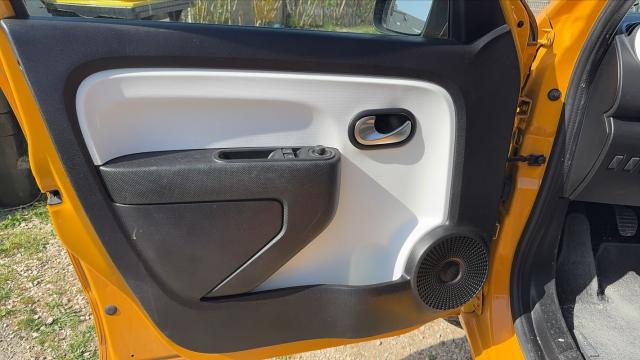 Renault Twingo image 2