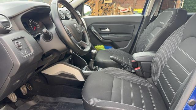 Dacia Duster image 8