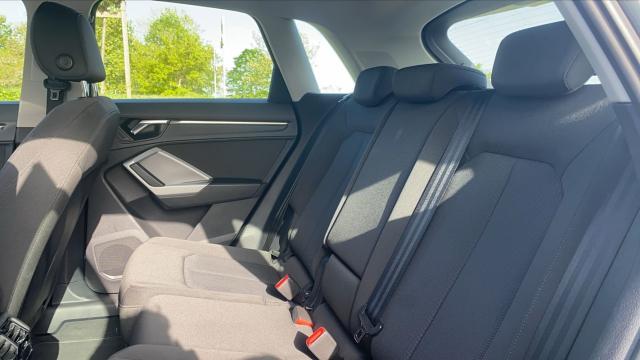 Audi Q3 image 9