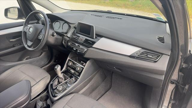 Bmw Serie 2 Active Tourer image 2