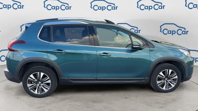 Peugeot 2008 image 8