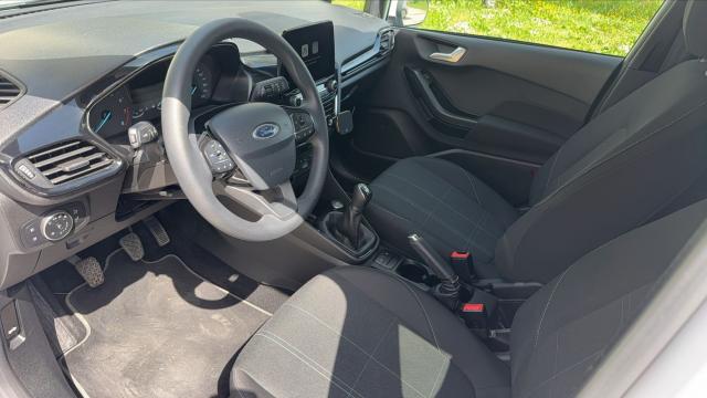 Ford Fiesta image 6