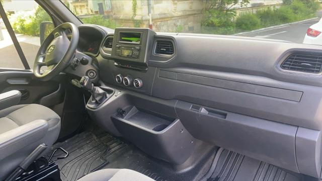 Renault Master image 6