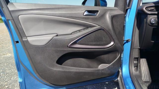 Opel Crossland X image 2