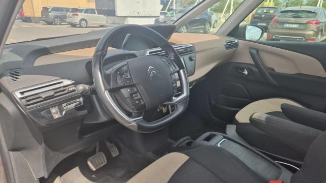 Citroen Grand C4 Picasso image 4