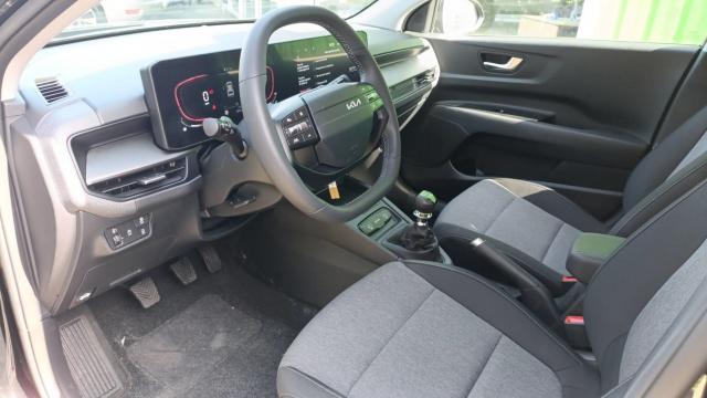 Kia Stonic image 9