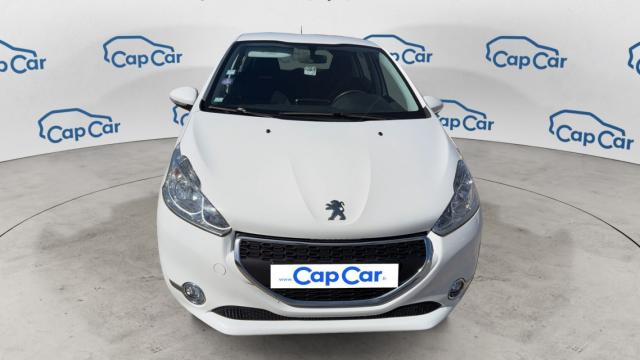 Peugeot 208 image 8