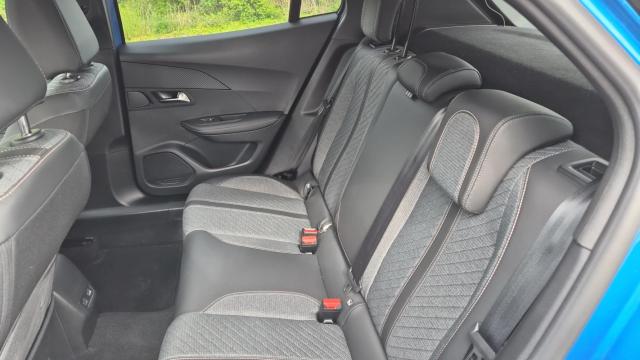 Peugeot 2008 image 1