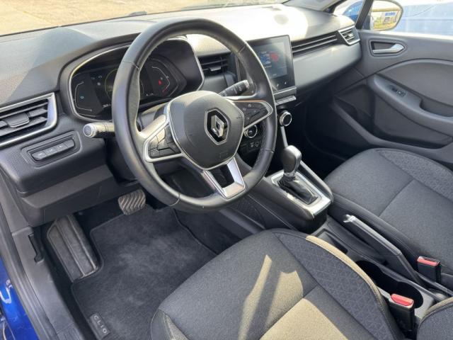 Renault Clio image 2