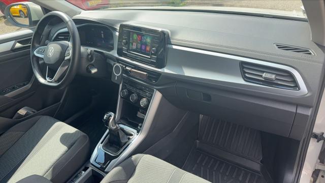 Volkswagen T-Roc image 3