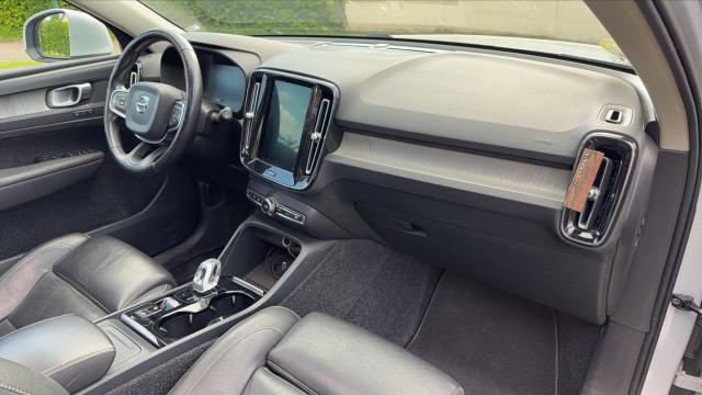 Volvo Xc40 image 4