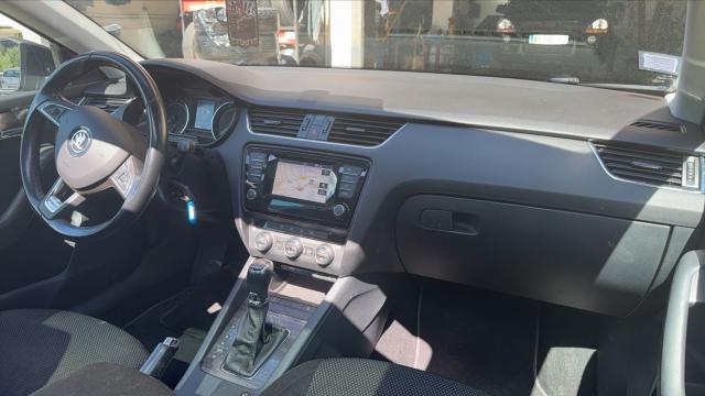 Skoda Octavia image 9