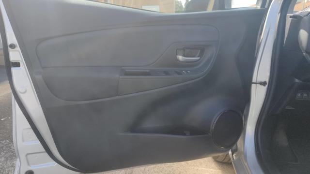 Toyota Yaris image 4