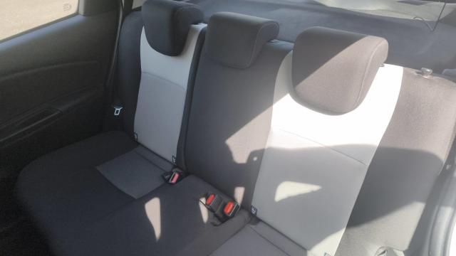 Toyota Yaris image 3