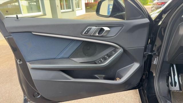 Bmw Série 1 image 8