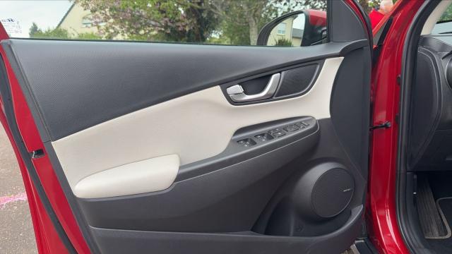 Hyundai Kona image 3