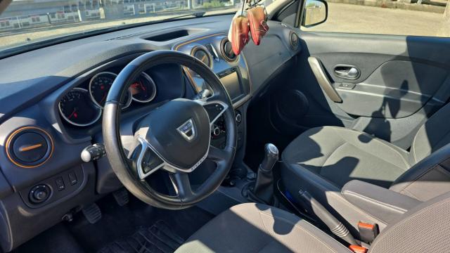 Dacia Sandero image 6