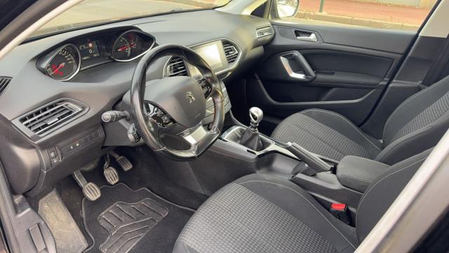 Peugeot 308 Sw image 2