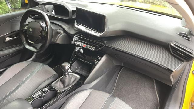 Peugeot 208 image 3