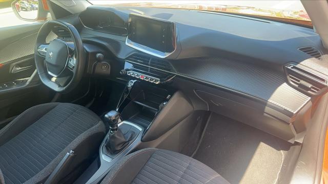 Peugeot 2008 image 6