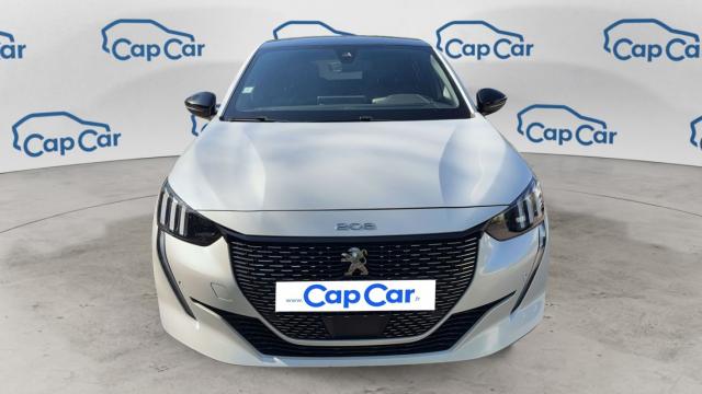 Peugeot 208 image 1