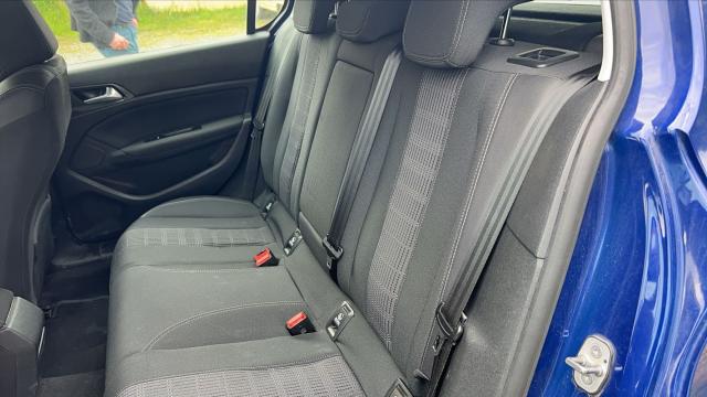 Peugeot 308 image 3