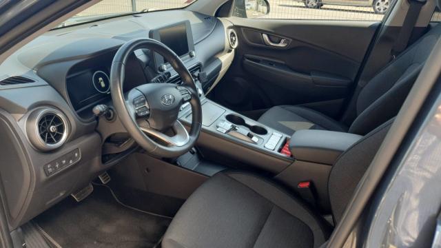 Hyundai Kona image 9