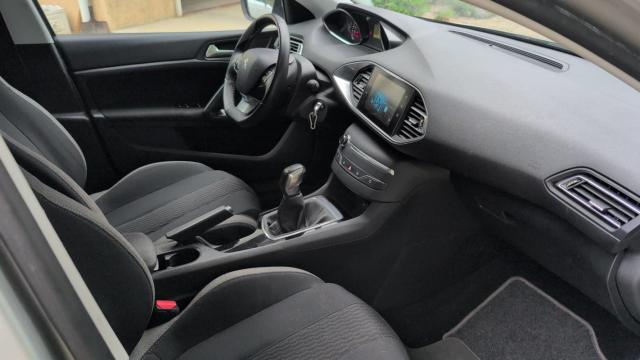 Peugeot 308 image 4