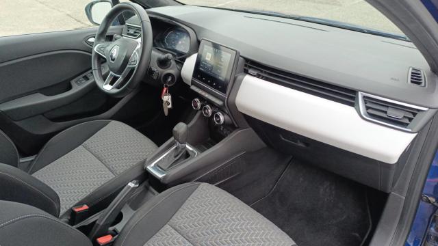 Renault Clio image 8