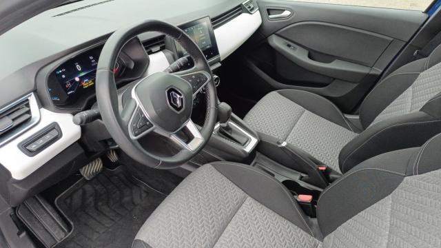 Renault Clio image 9
