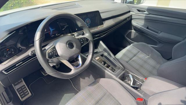 Volkswagen Golf image 2