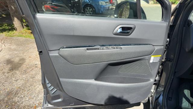 Peugeot 5008 image 1