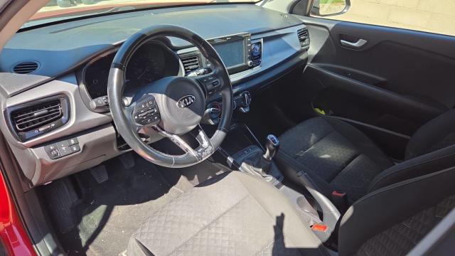 Kia Rio image 1