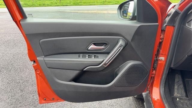Dacia Duster image 2