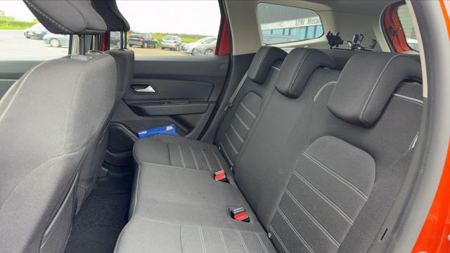 Dacia Duster image 6