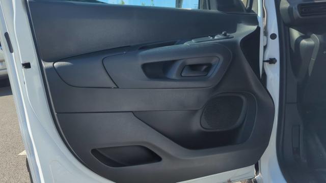 Peugeot Rifter image 4