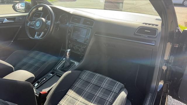 Volkswagen Golf image 2