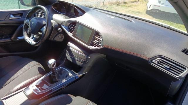 Peugeot 308 image 9