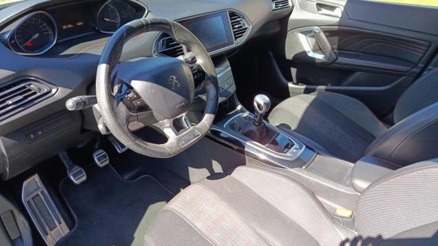 Peugeot 308 image 8